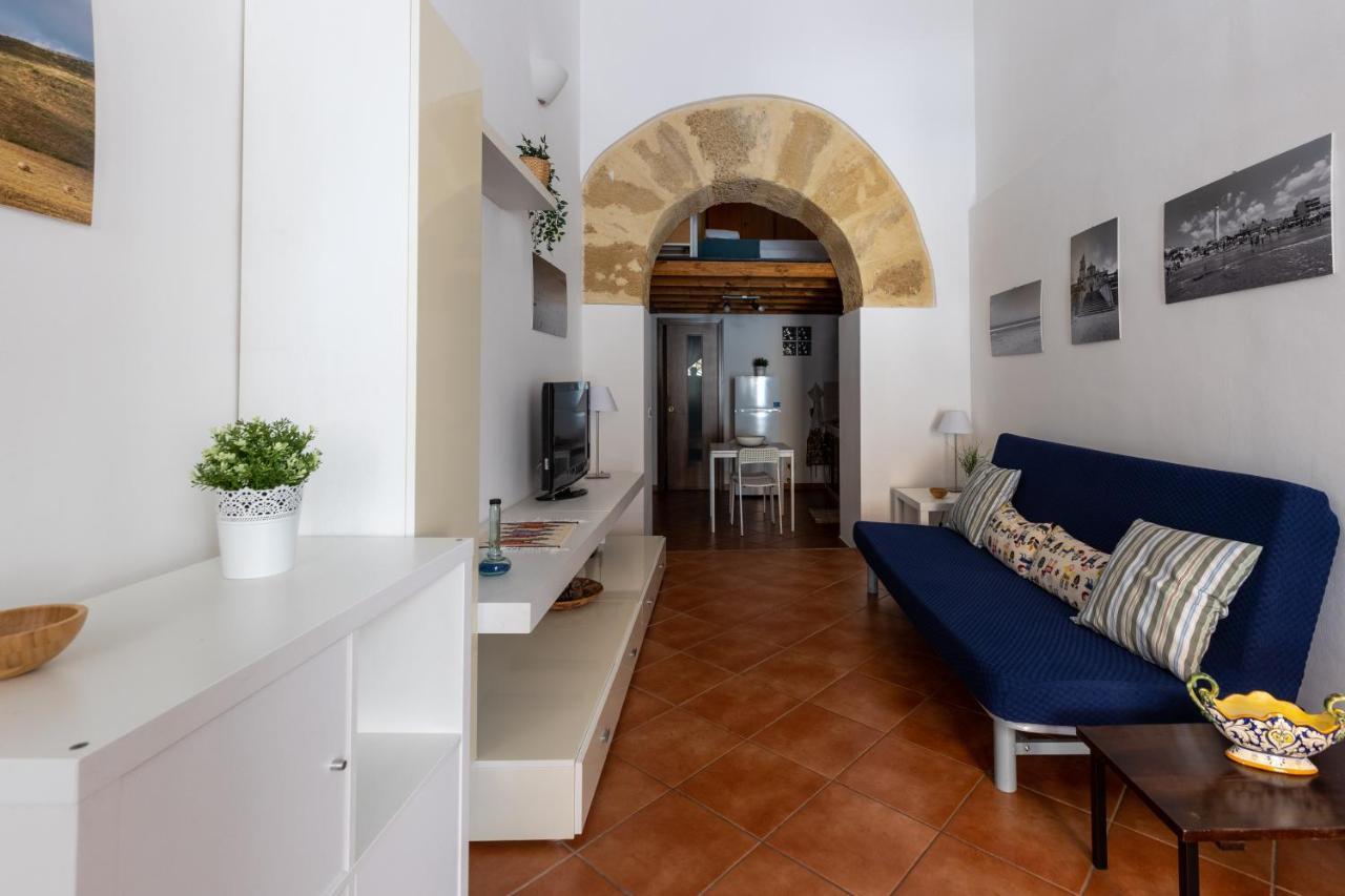 Апартаменти La Casa Del Cacciatore - Alloggio Con Terrazzo Палермо Екстер'єр фото