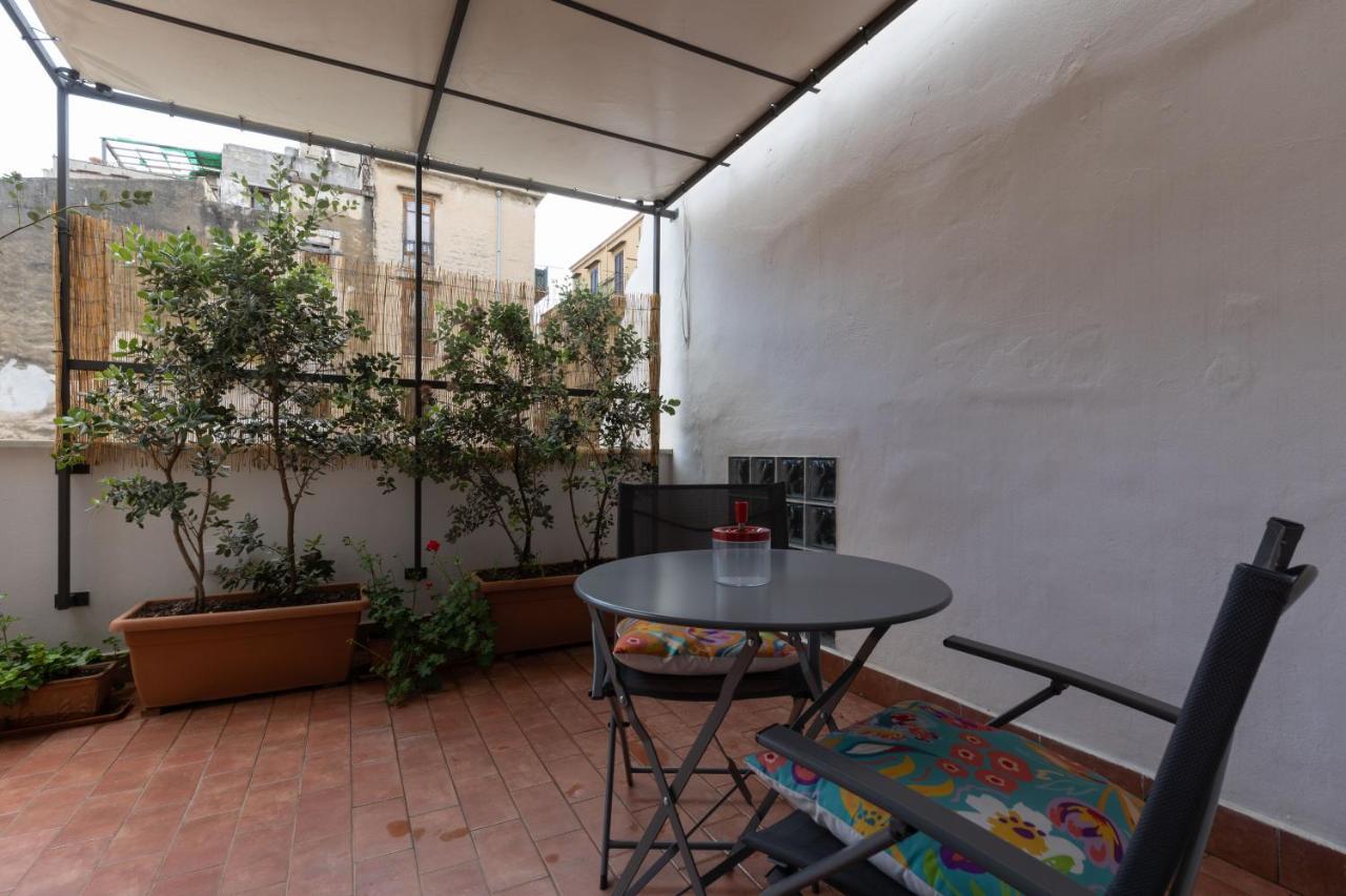 Апартаменти La Casa Del Cacciatore - Alloggio Con Terrazzo Палермо Екстер'єр фото